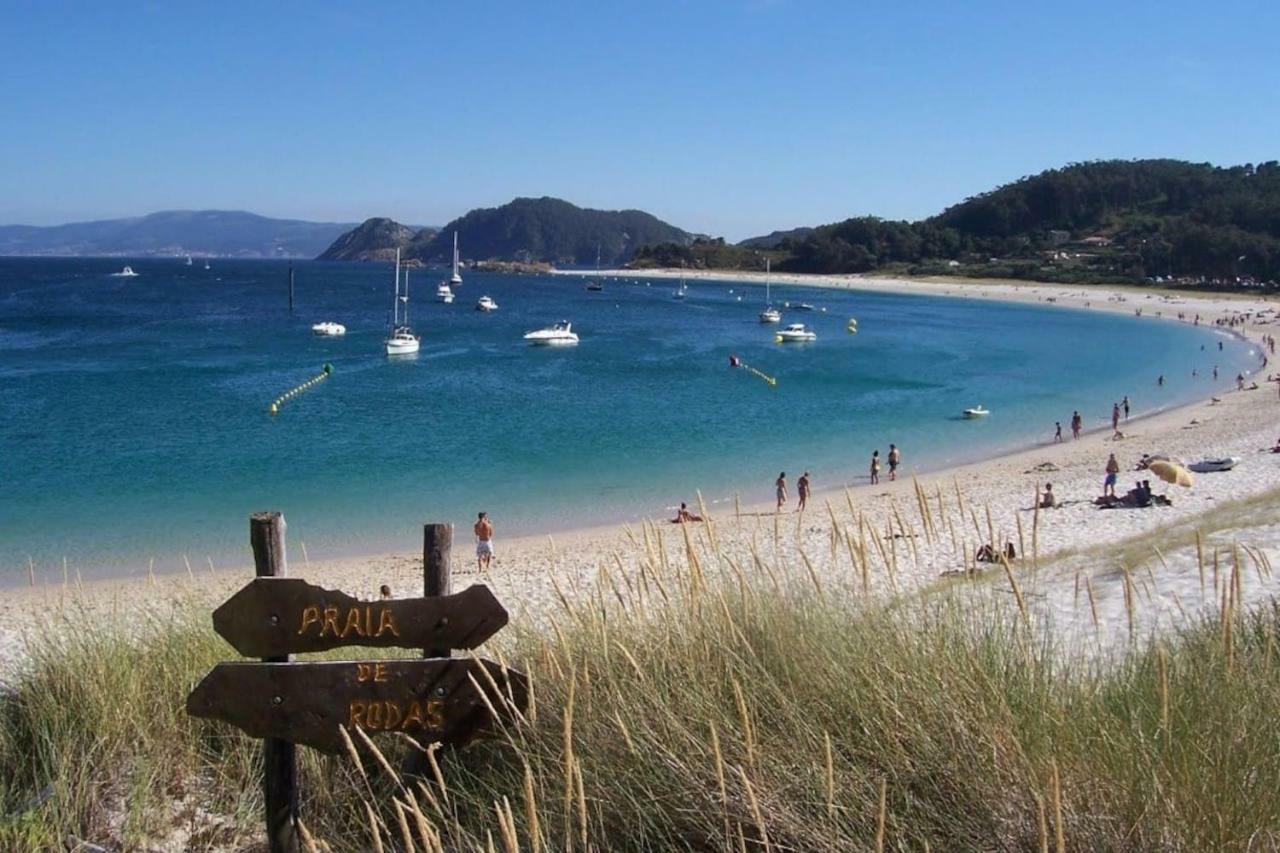 A Guaira, fantástico apartamento al borde del mar Oia Exterior foto